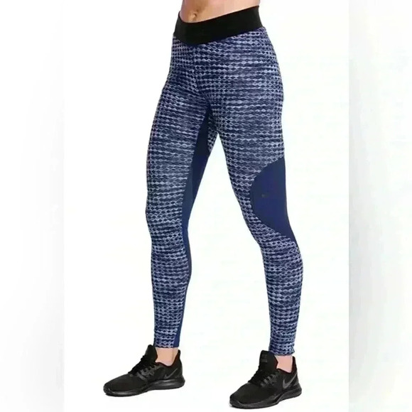 Nike Pro Hyper Warm Women's Fleece Training Tights Navy Blue‎ Knit Size M - Picture 1 of 11